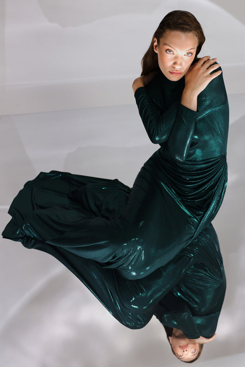 Rochie de seara lunga din lycra metalic cu maneci lungi Nyssia CA167