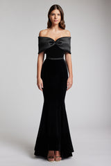 Rochie lunga din catifea cu funda de tafta Marquee CA185