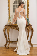 Rochie lunga tip sirena, cu trena, confectionata din stretch-crepe CA1340
